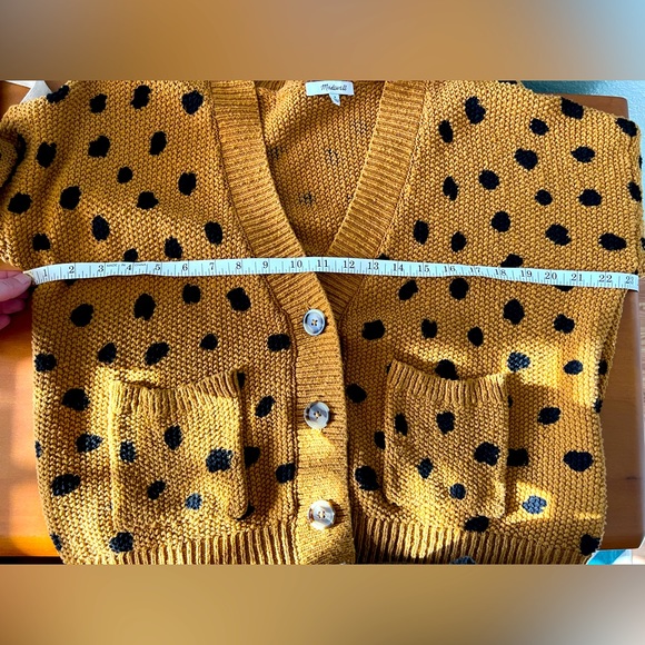 Madewell Hillview Cardigan Sweater in Painted Spots. Size S. Egyptian Gold. - Picture 8 of 10